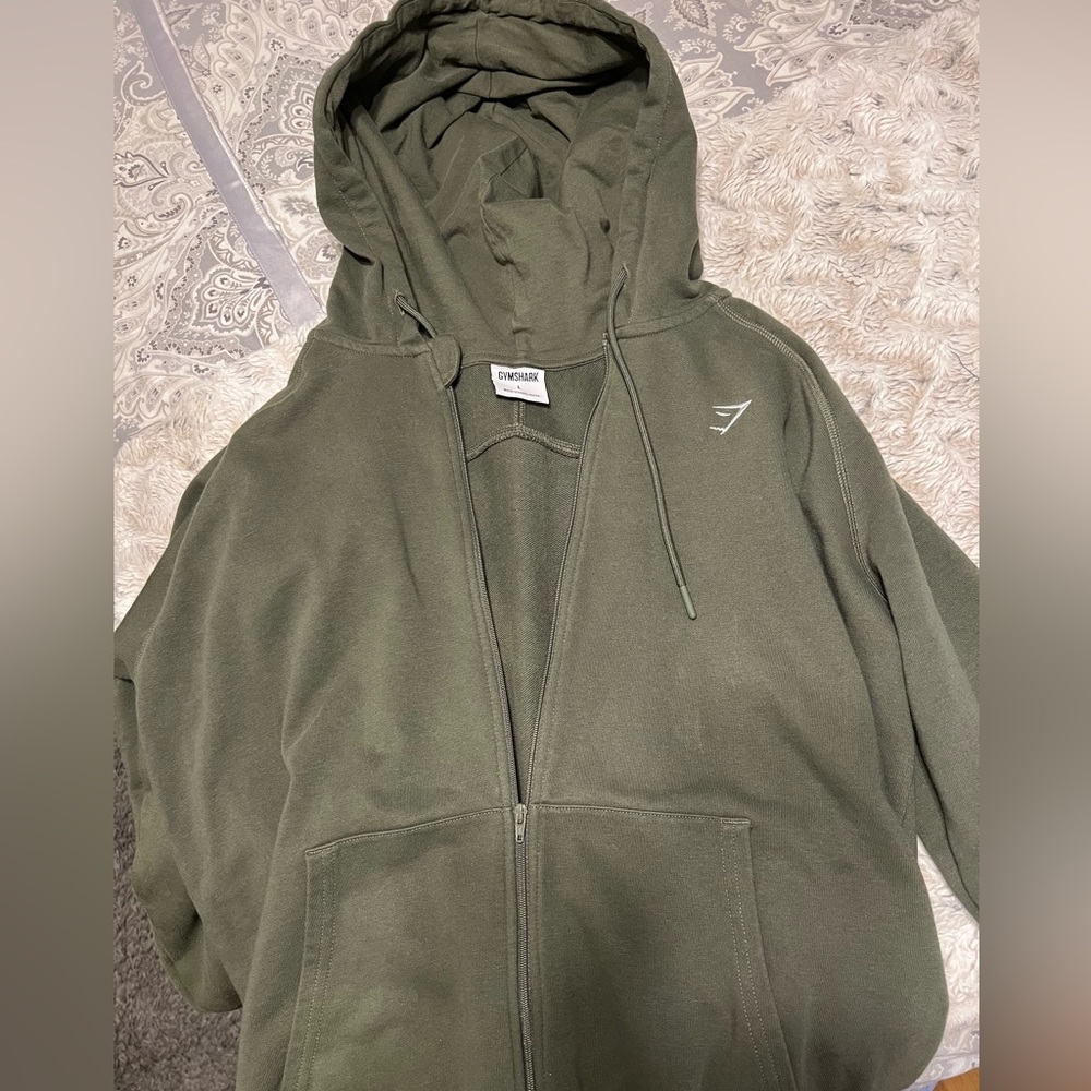 Women’s gymshark jacket with hood